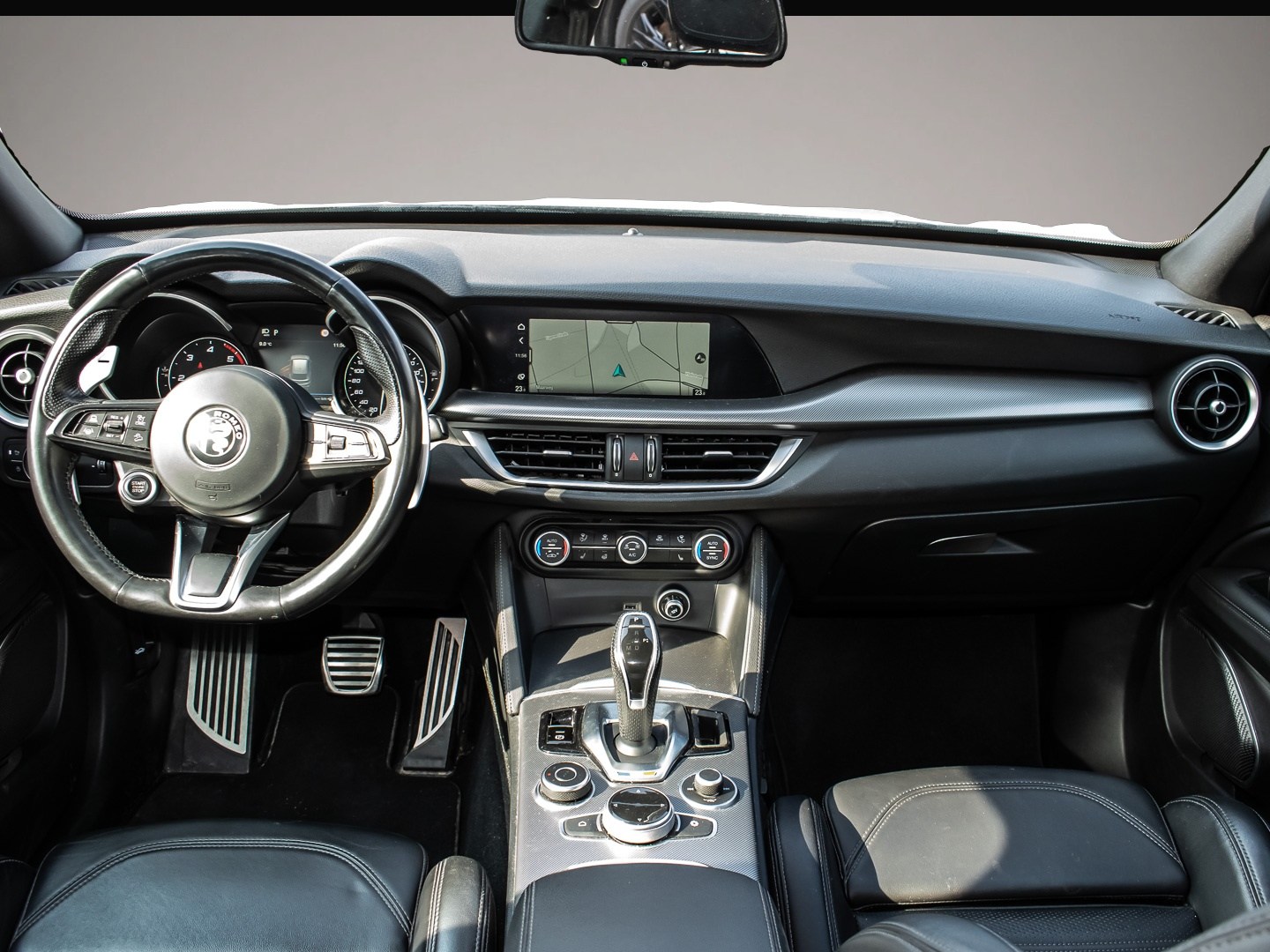 Bild 5 Alfa Romeo Stelvio Veloce Allrad AD El. Fondsitzverst. Navi
