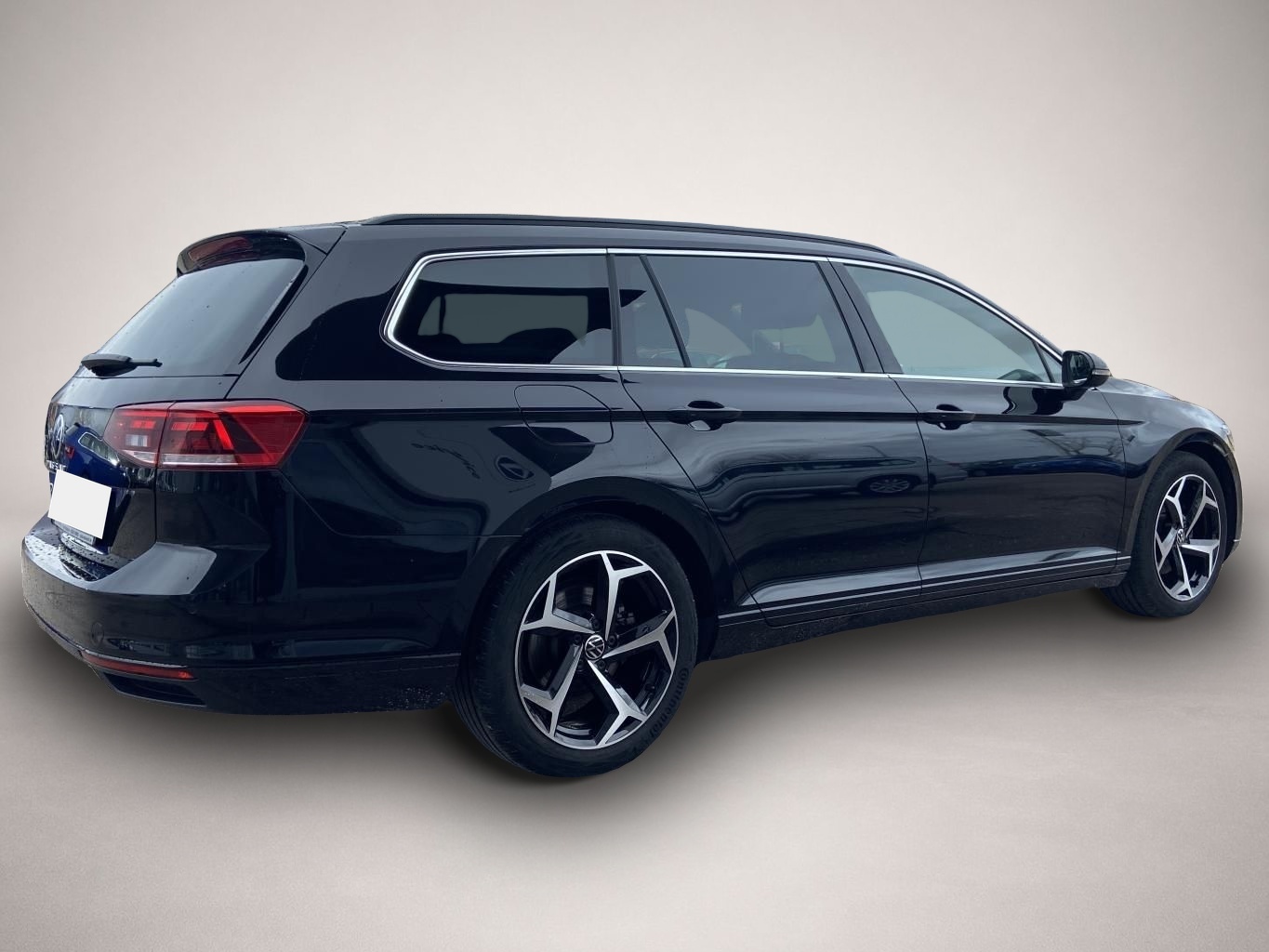 Fotografie 4 des Volkswagen Passat Variant 2.0 TDI DSG R-Line Business APP-C