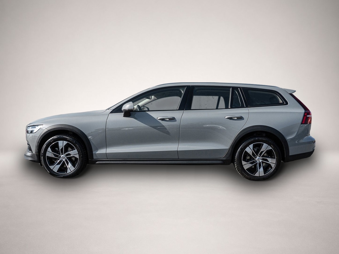 Bild 4 Volvo V60 Cross Country B4 AWD Plus Sthz. Pano LED