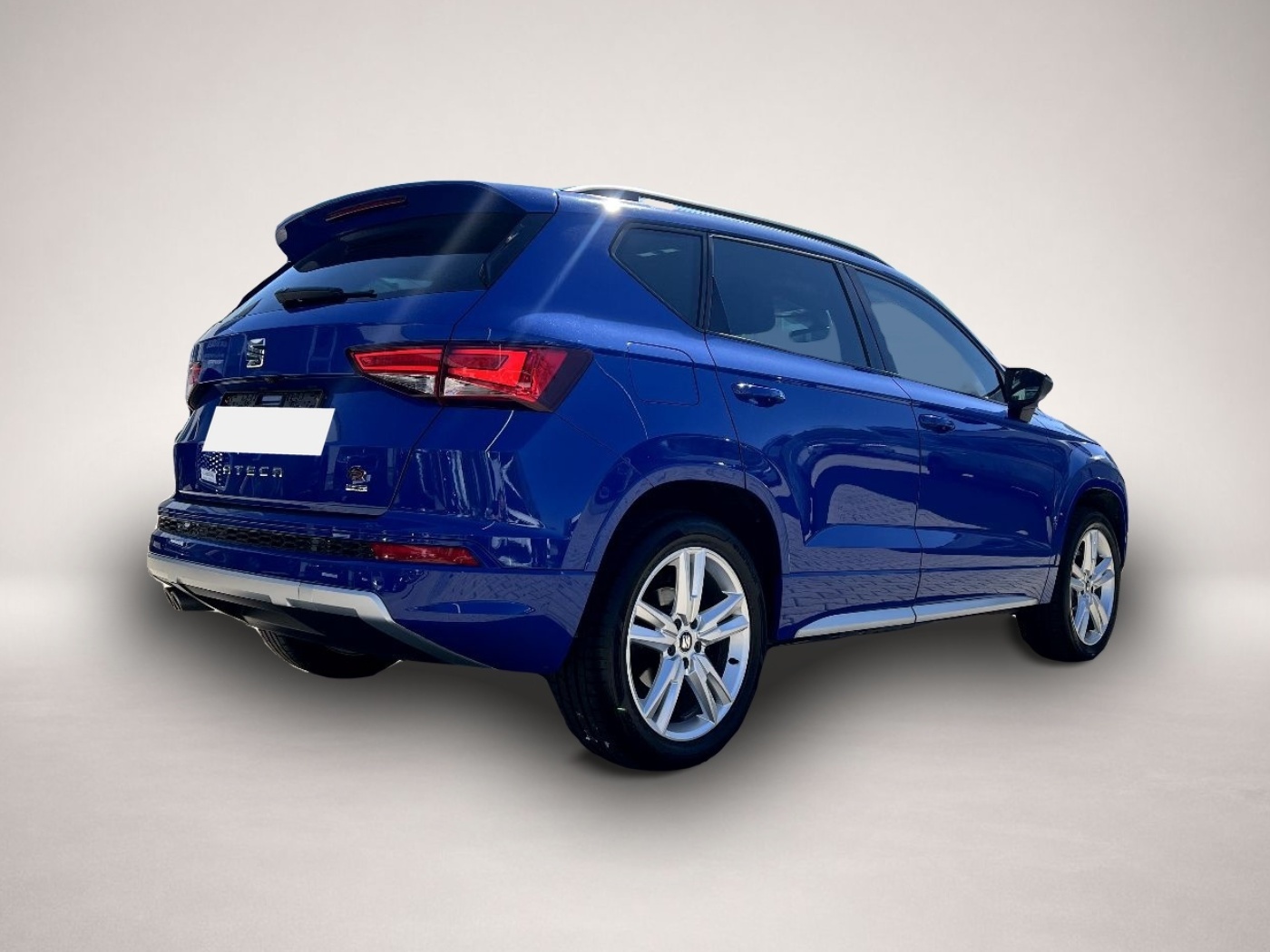 Fotografie 4 des Seat Ateca 1.5 TSI FR 4Drive LED Navi Leder ACC Sitzh