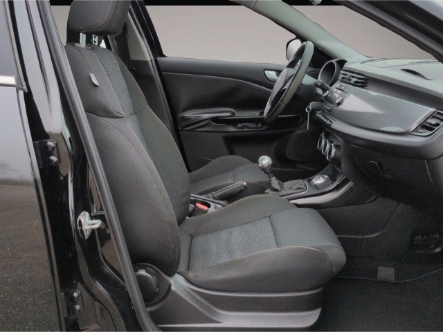 Bild 8 Alfa Romeo Giulietta Super 1.4T*2-Zon-Klimaaut Nebelscheinw
