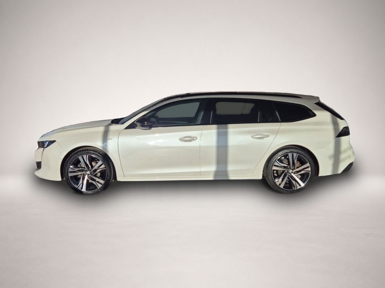 Bild 3 Peugeot 508 SW GT AT Shz Navi Kamera AHK Schiebedach