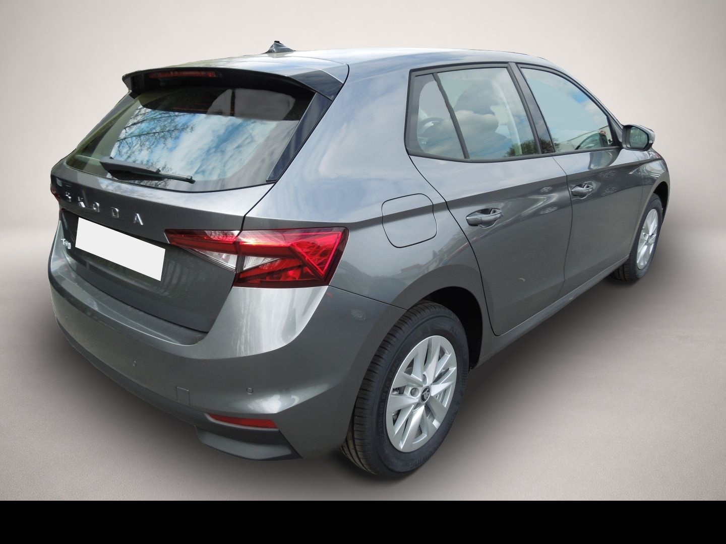 Bild 4 Skoda Fabia 1.0TSI Selection/LED/AHK/Sitzheizung/Kamer