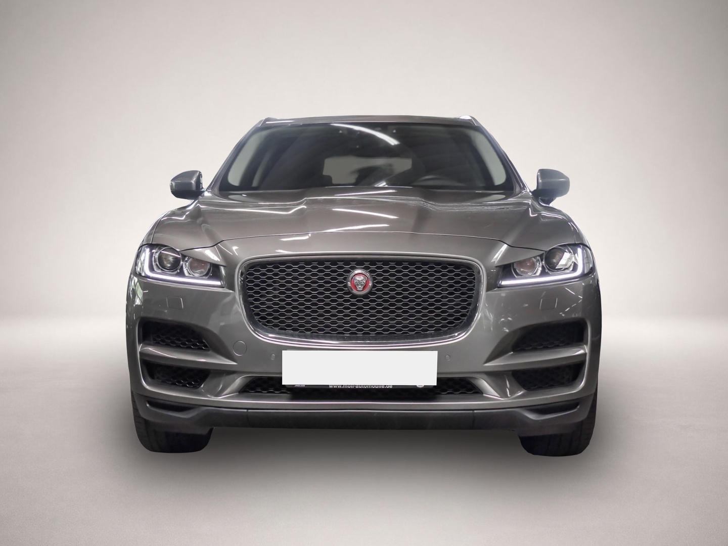 Bild 8 Jaguar F-Pace Prestige AWD 30d EU6d-T Allrad AHK-abnehm
