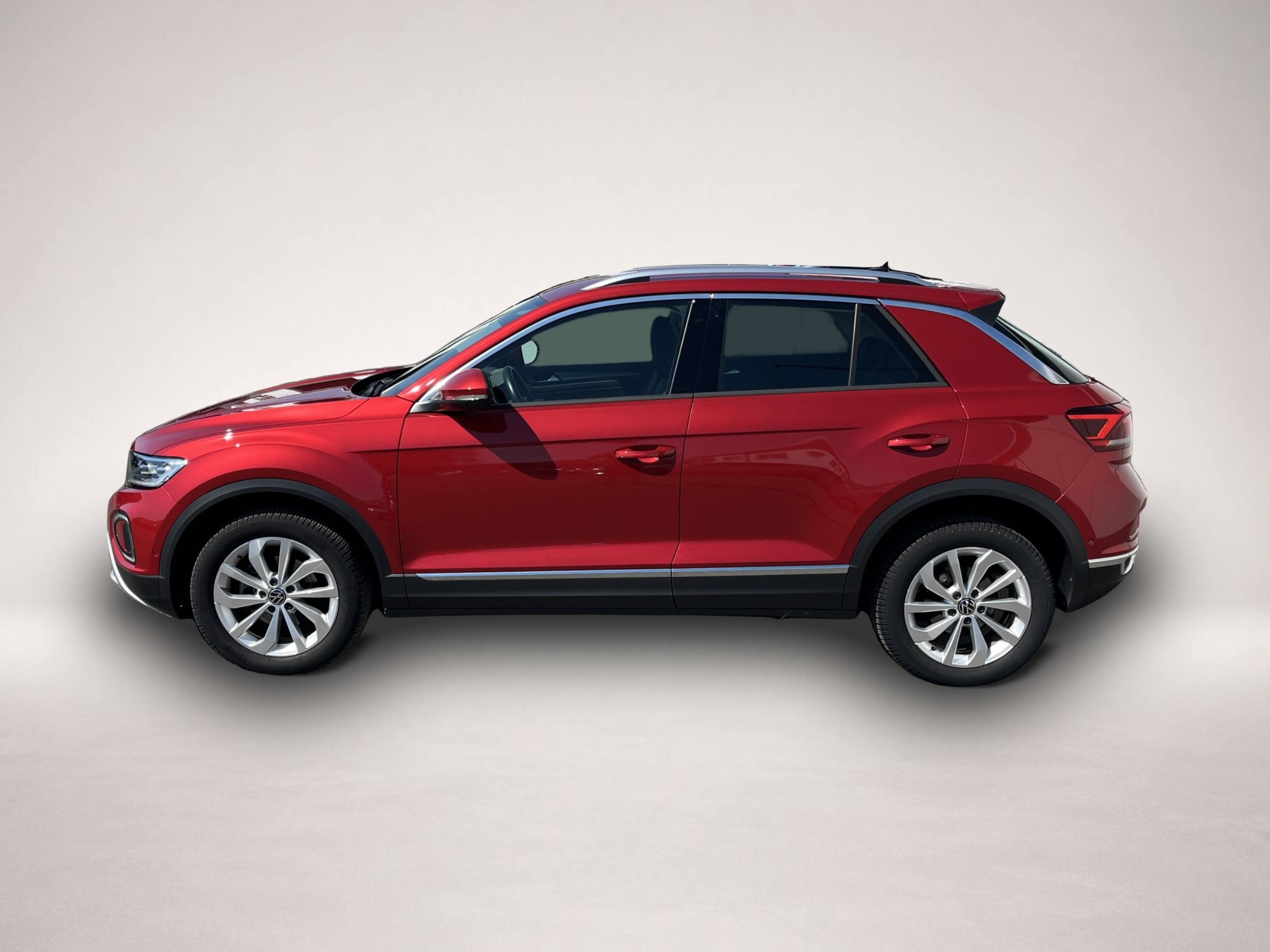 Fotografie Volkswagen T-Roc 1.5 TSI DSG Style STHZ Navi ACC RFK LED SH