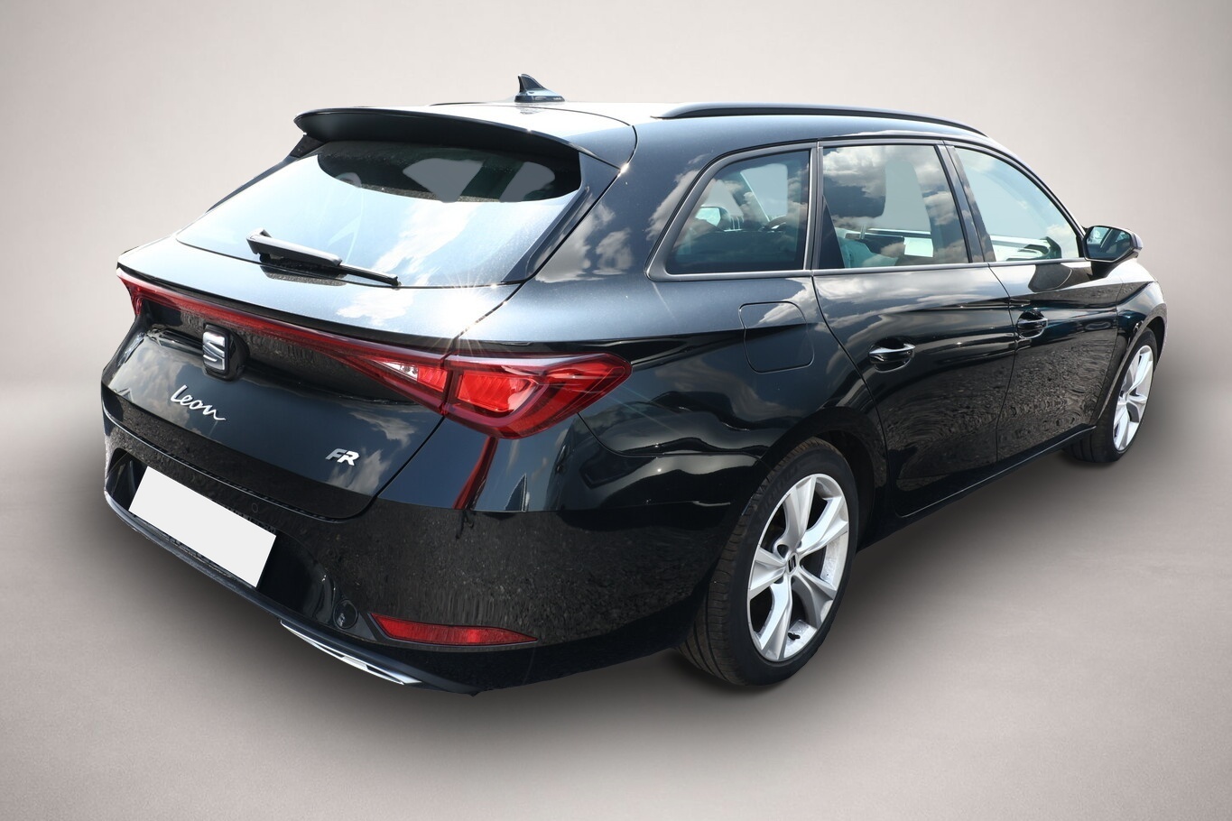 Bild 3 Seat Leon Sportstourer 1.5 TSI 150 FR VollLED ACC SHZ