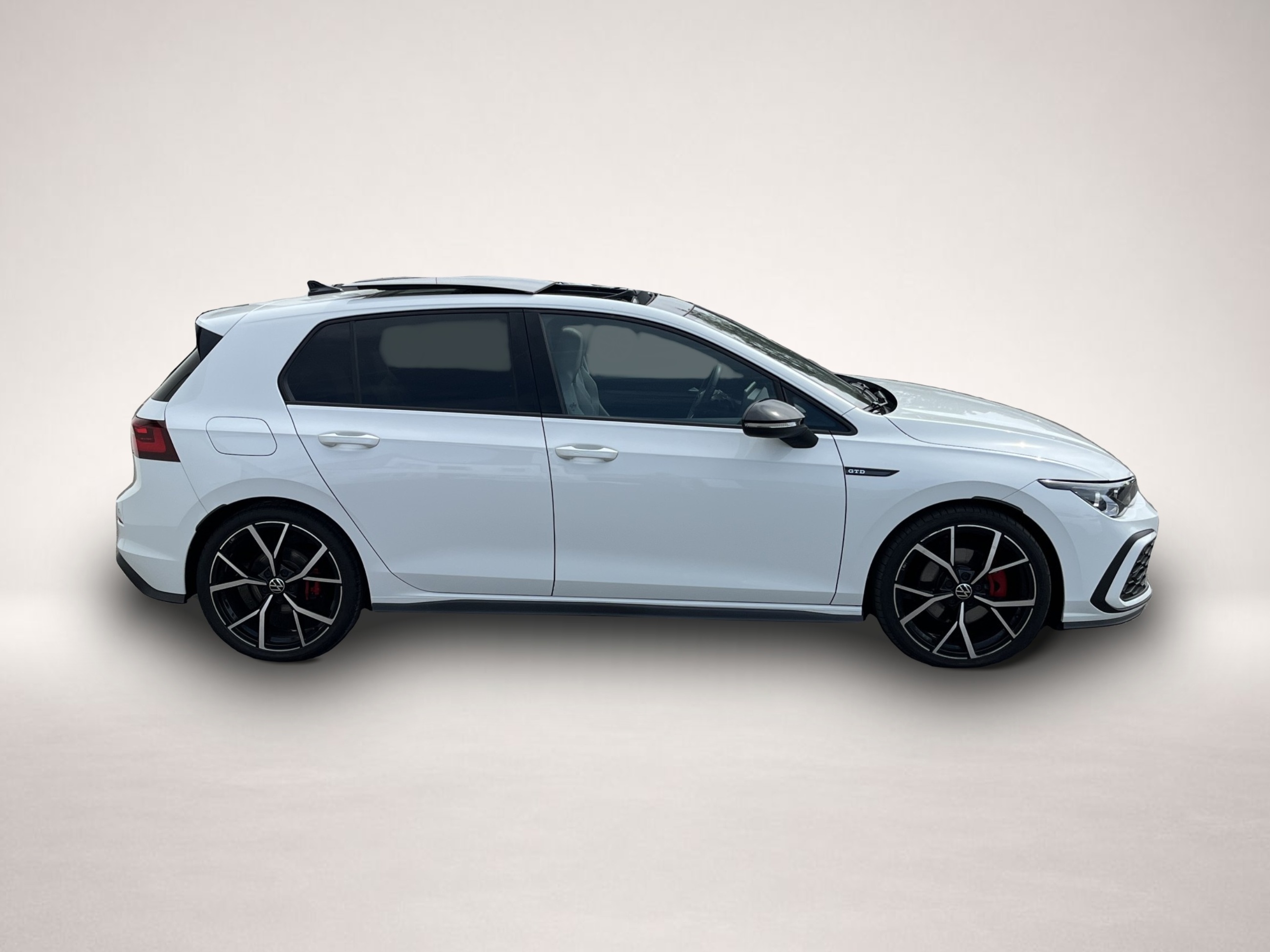 Bild 4 Volkswagen Golf GTD 2.0 TDI DSG AHK HeadUp PANO Navi RFK Tr