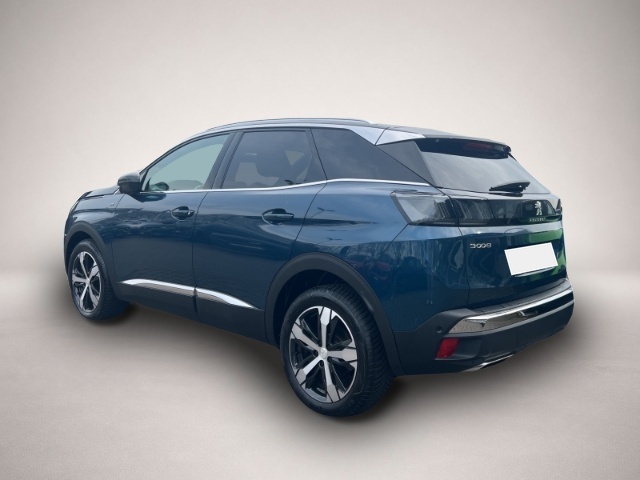 Bild 3 Peugeot 3008 GT 1.2 PT LED+PDC+CAM+ACC+NAVI+CARPLAY+