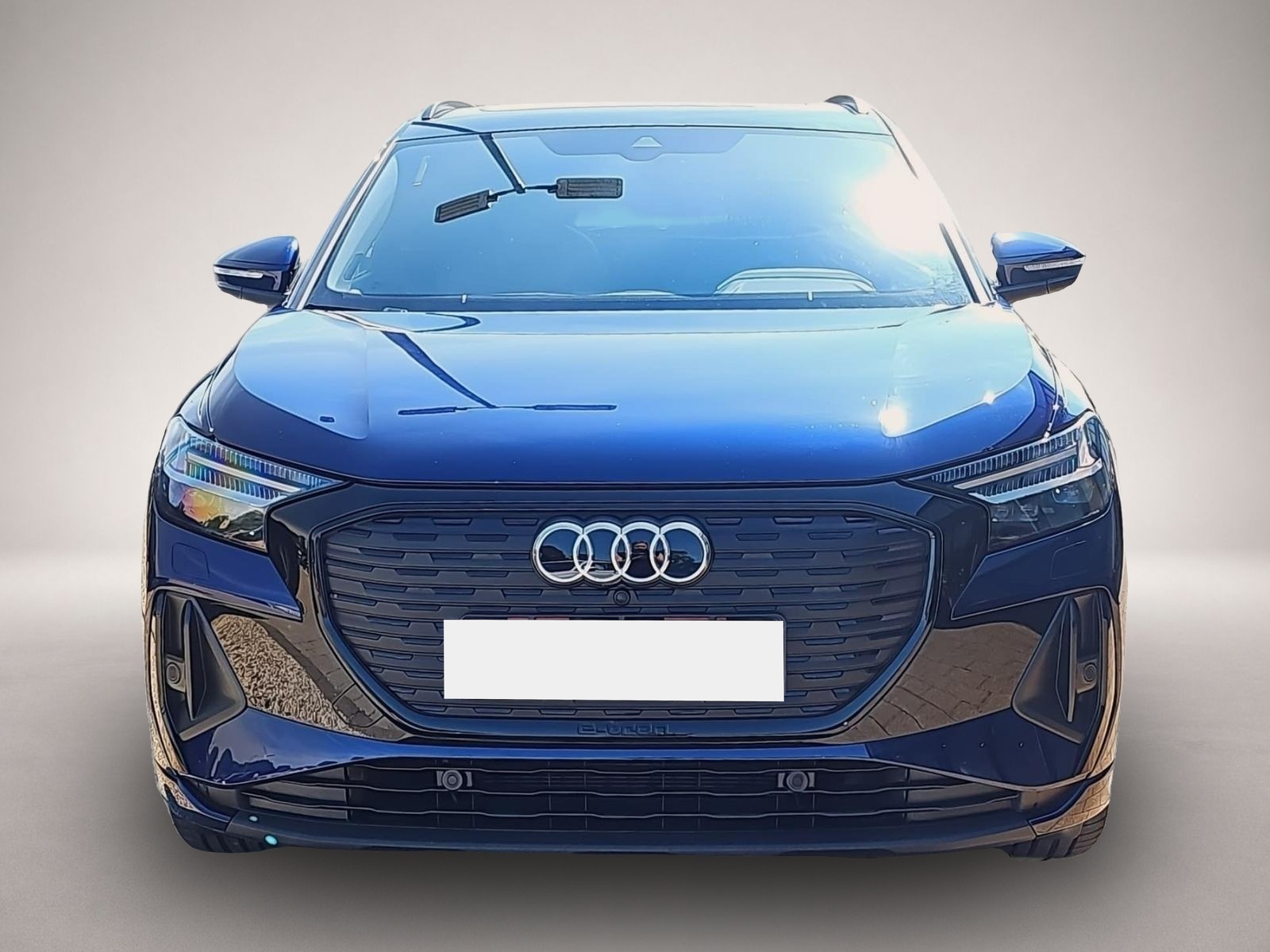 Bild 2 Audi Q4 e-tron 45 S quattro / Ext.Paket S-line / Pano