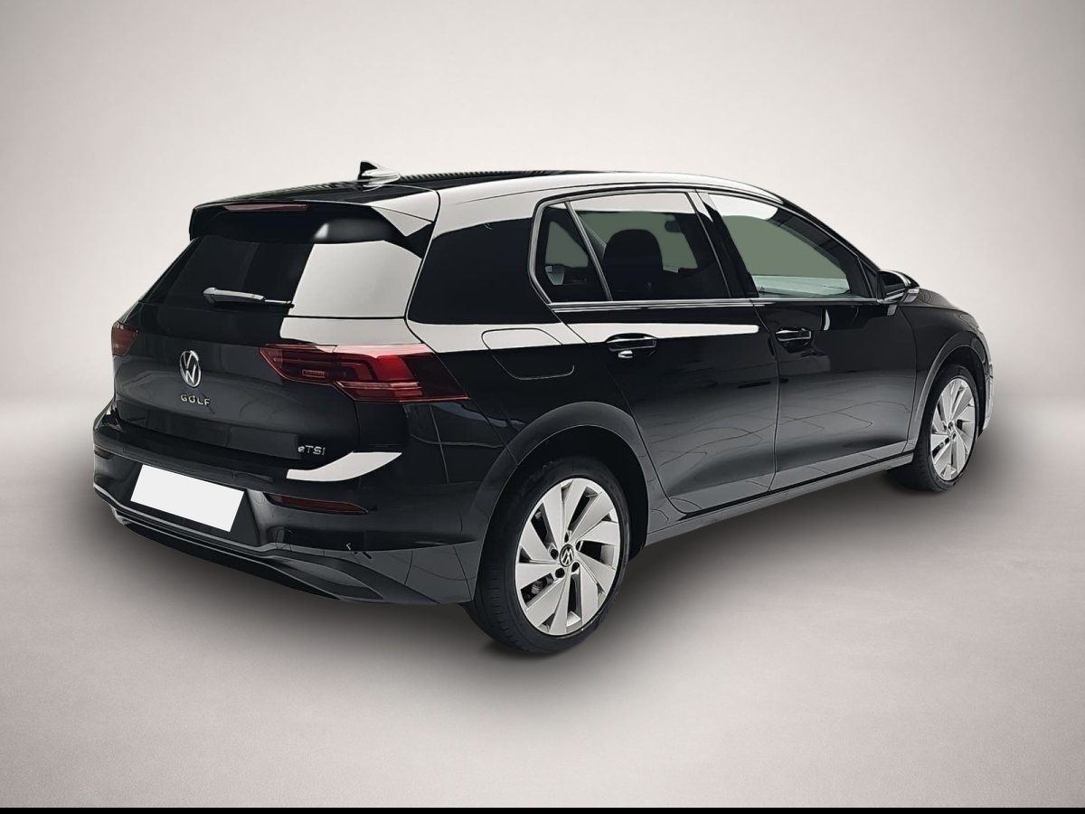 Fotografie Volkswagen Golf 1.5 eTSI DSG Life Navi LED ACC