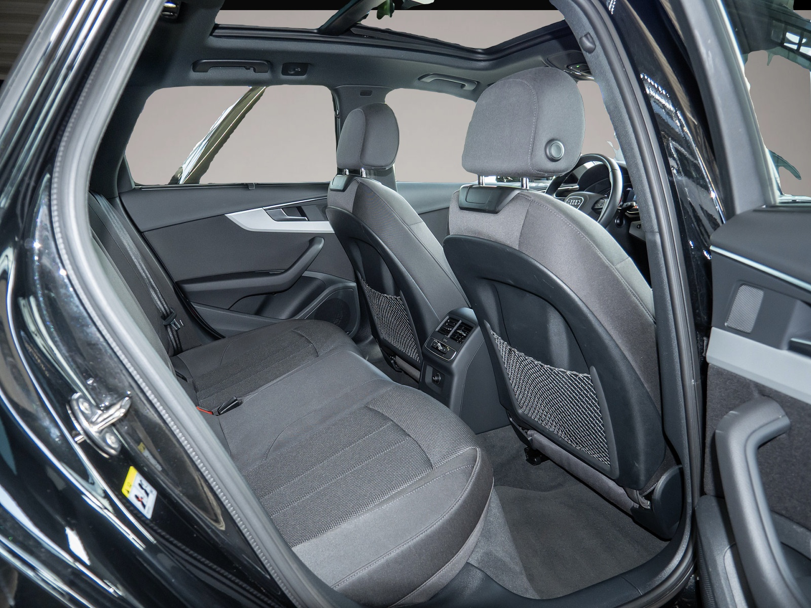 Bild 4 Audi A4