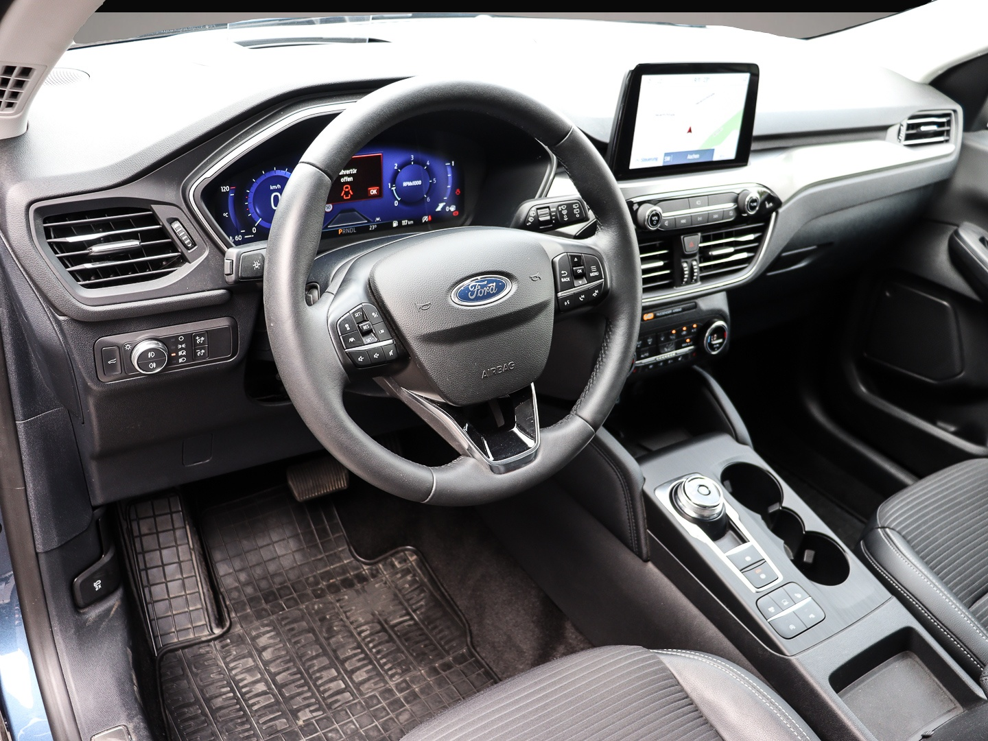 Bild 3 Ford Kuga Titanium X AWD Automatik LED AHK NAVI HUD A