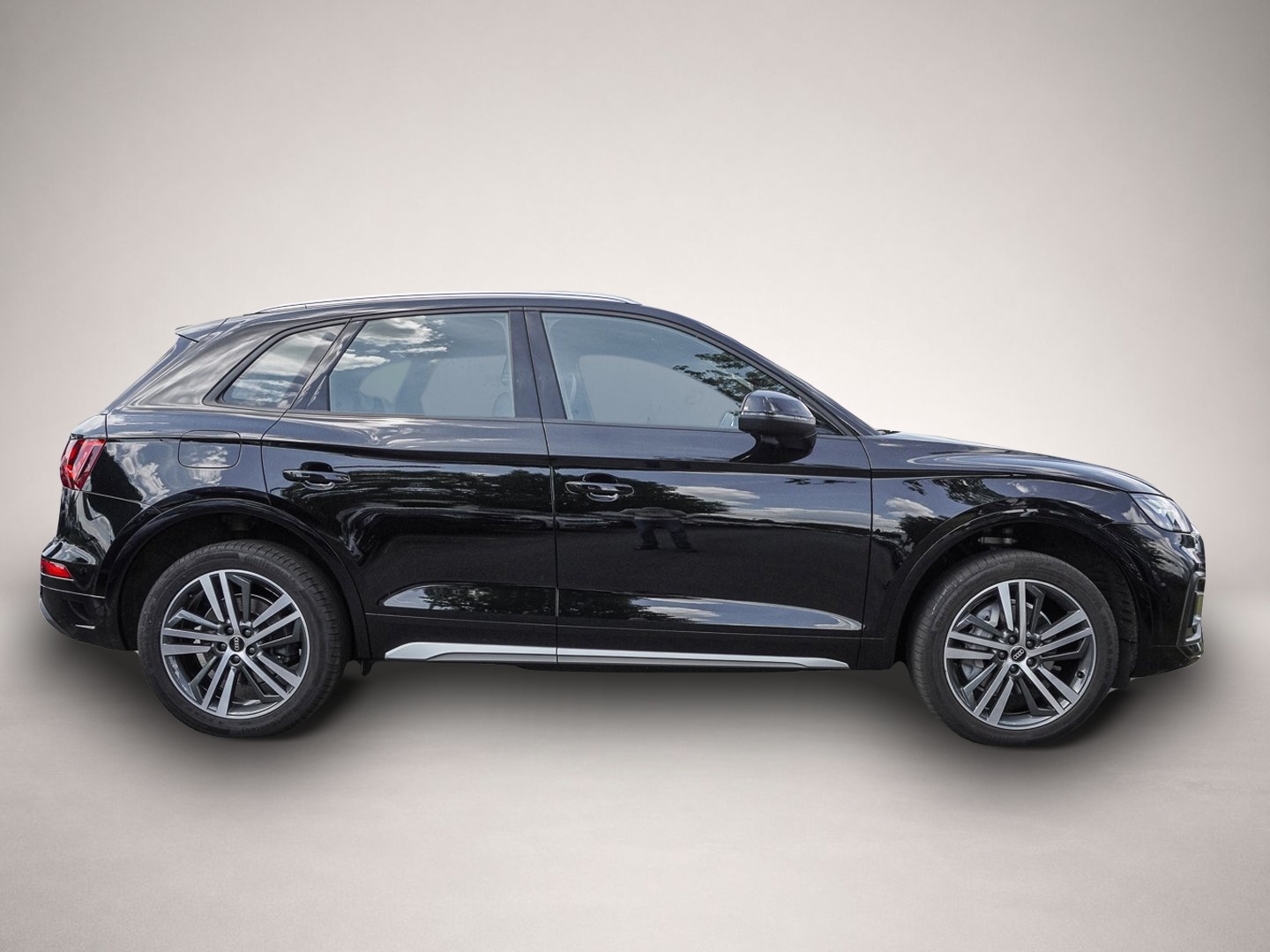 Bild 4 Audi quattro Q5 advanced 40 TFSI quattro S tronic Virtuell LE
