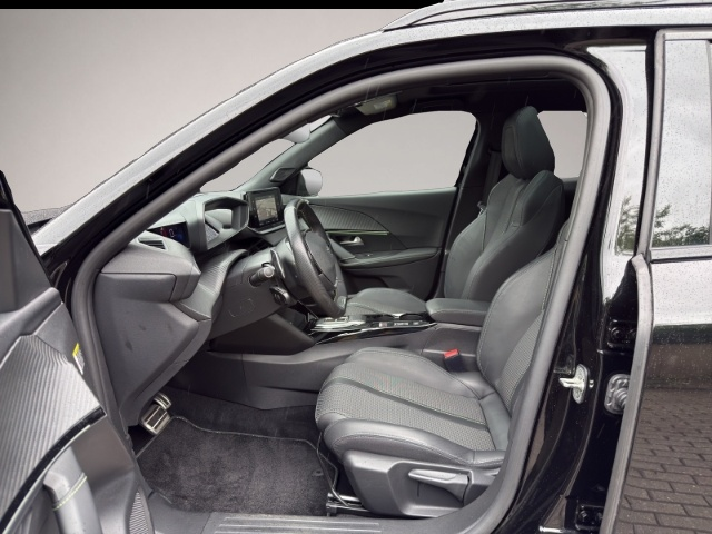 Bild 7 Peugeot 2008 GT 1.2 SCHIEBEDACH ALLWETTER NAVI SHZ PDC K