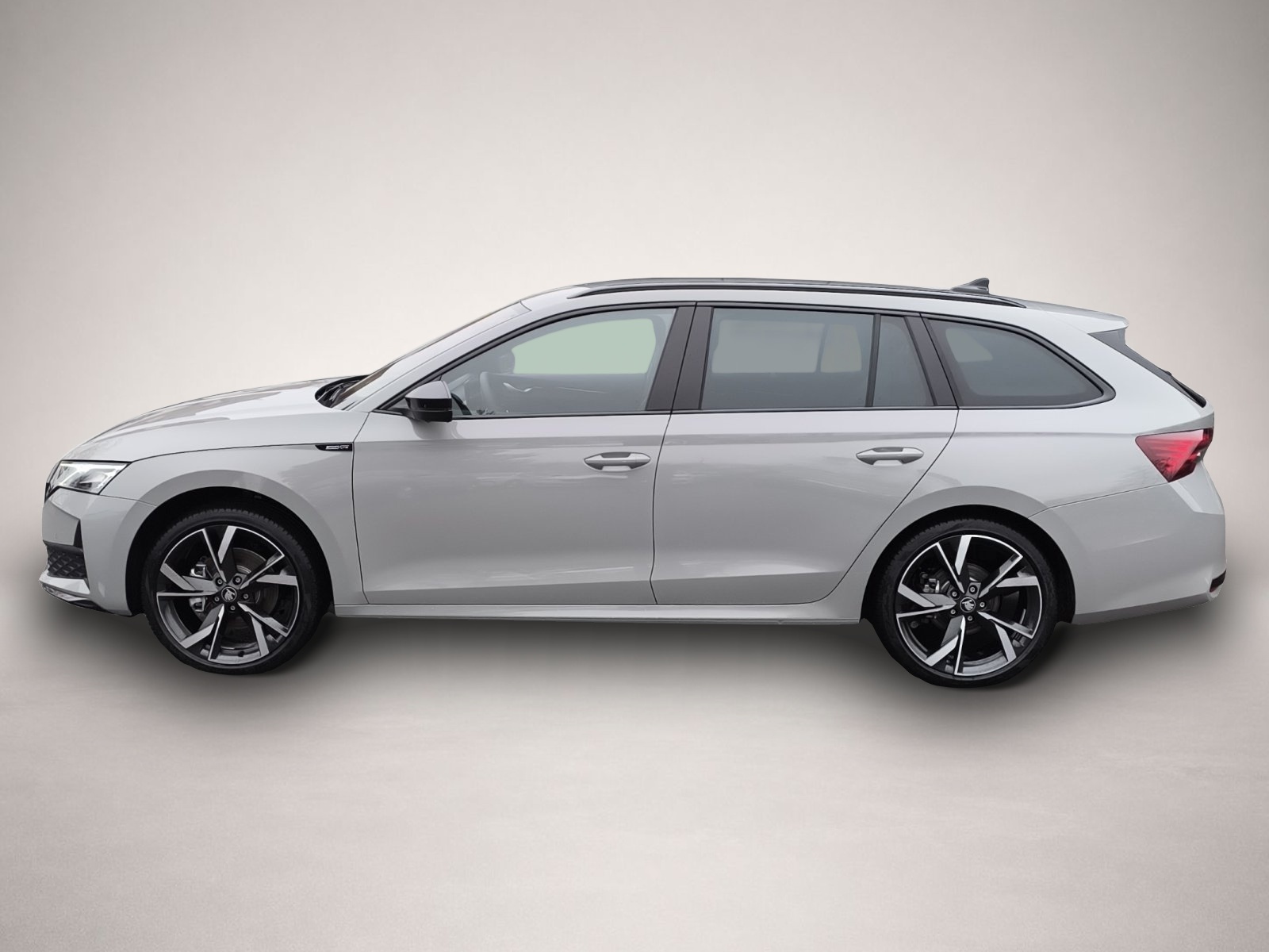 Bild 4 Skoda Octavia Combi 2.0 TSI DSG Sportline NAV 360 LED