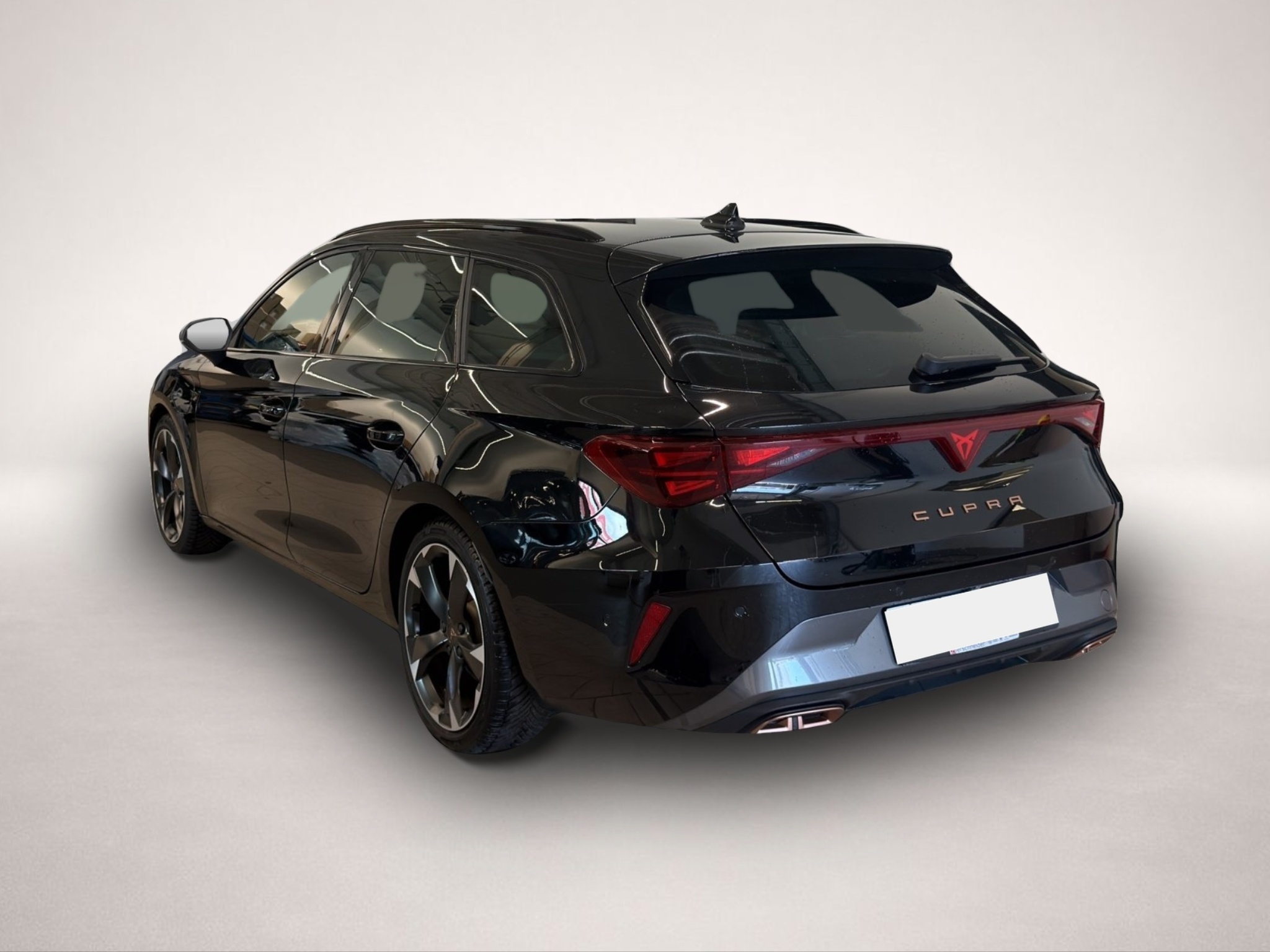 Bild 4 Cupra Leon SP 1.5 e-Hybrid DSG ab 395.- EUR mtl. 1000.