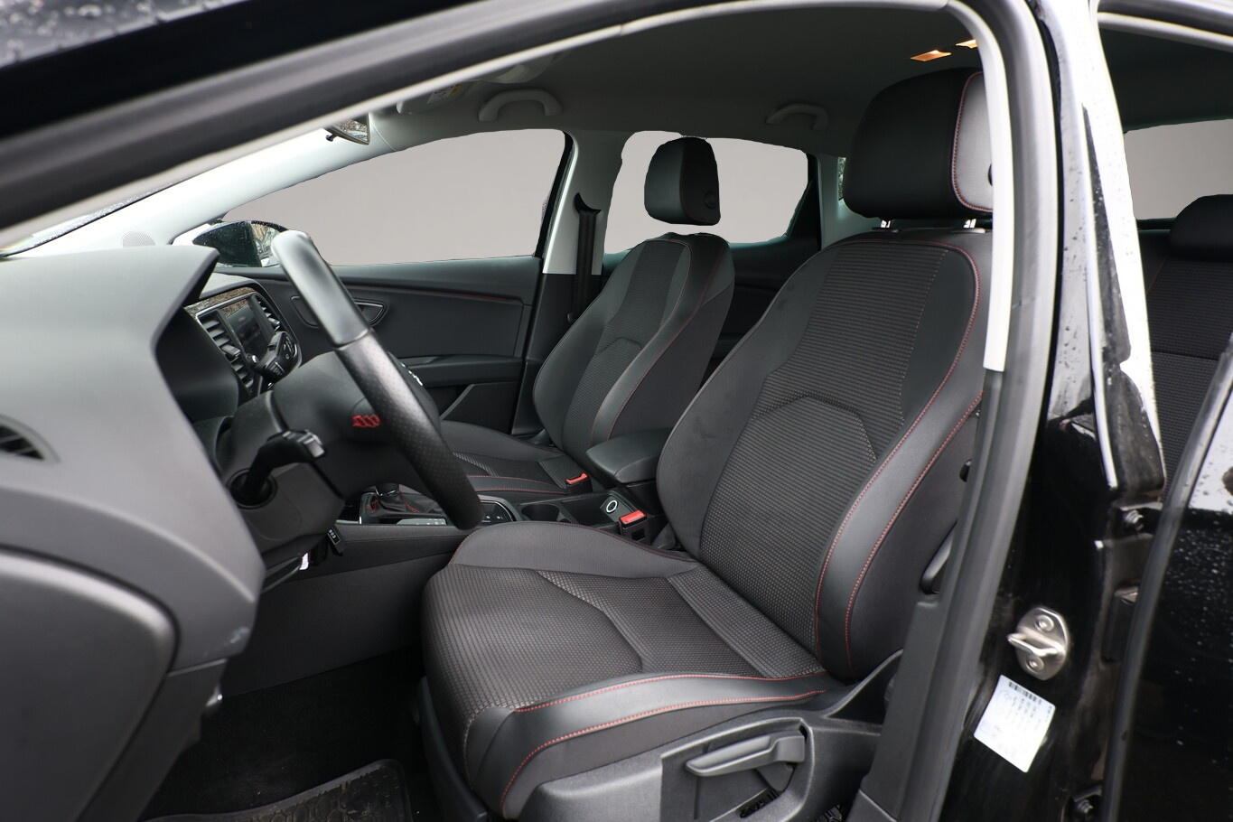 Bild 5 Seat Leon 1.8 TSI 180 DSG FR LED Nav PDC FullLi LM18Z