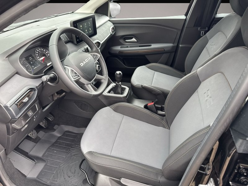 Bild 4 Dacia Jogger TCe 110 Extreme 5-Sitzer+RFK+Klimaauto.+P
