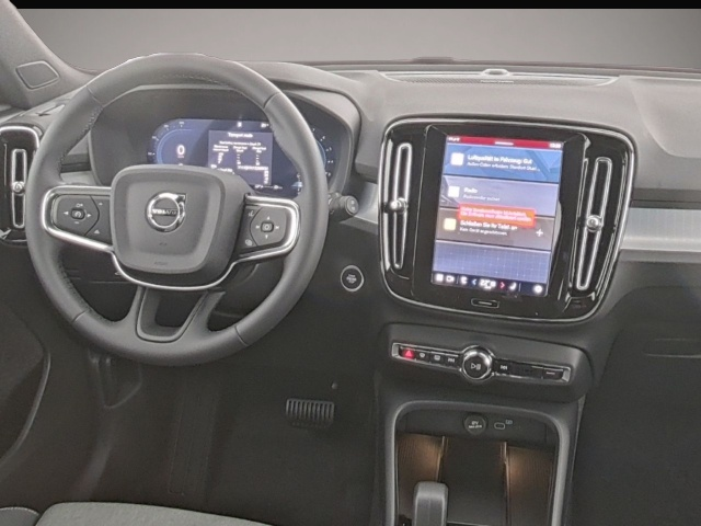 Bild 6 Volvo XC40 Plus Dark 2WD Digitales Cockpit Memory Sitz