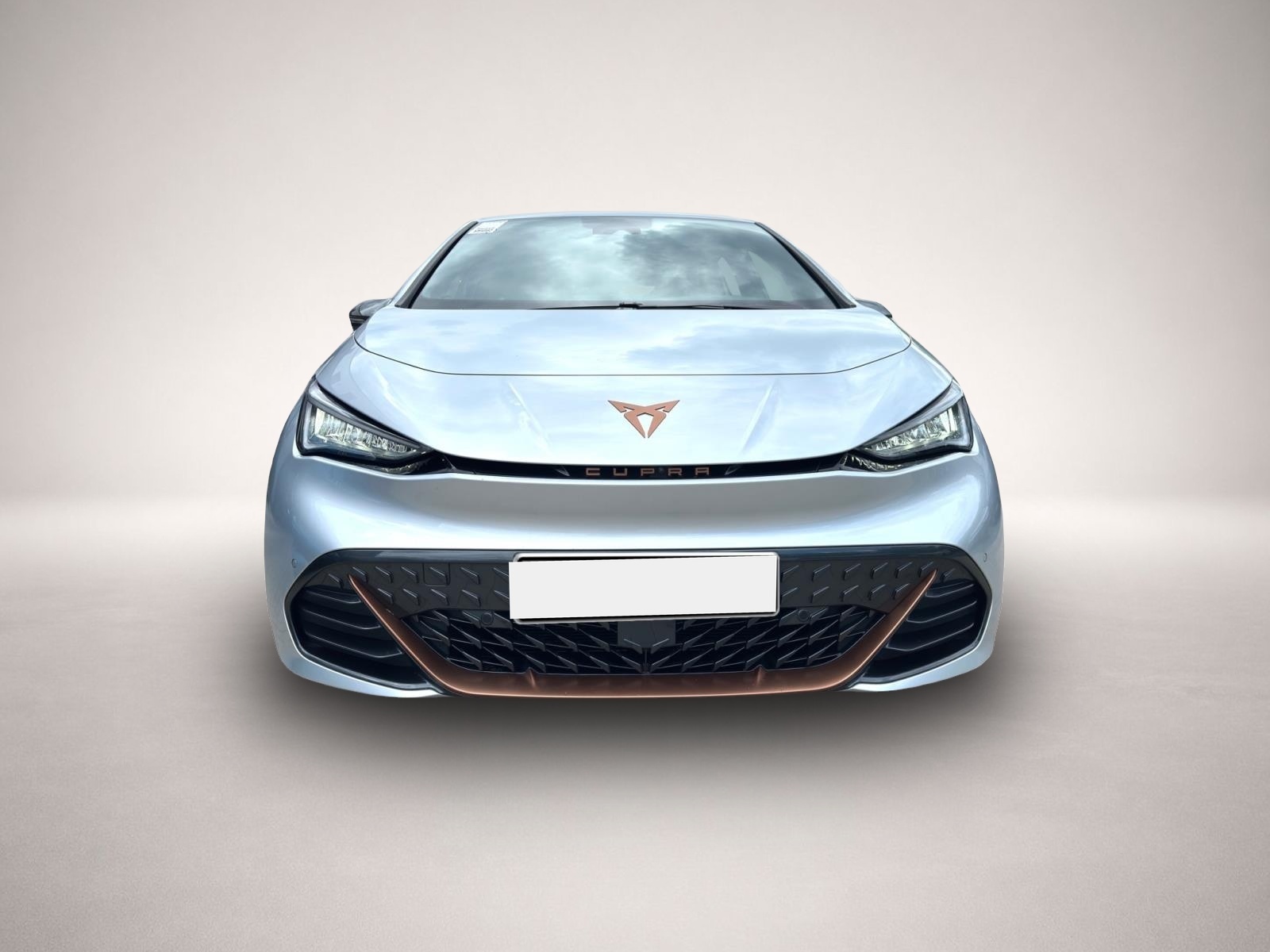 Bild 2 Cupra Born AB343EUR 82KW WÄPU NAVI 360 HuD SHZ