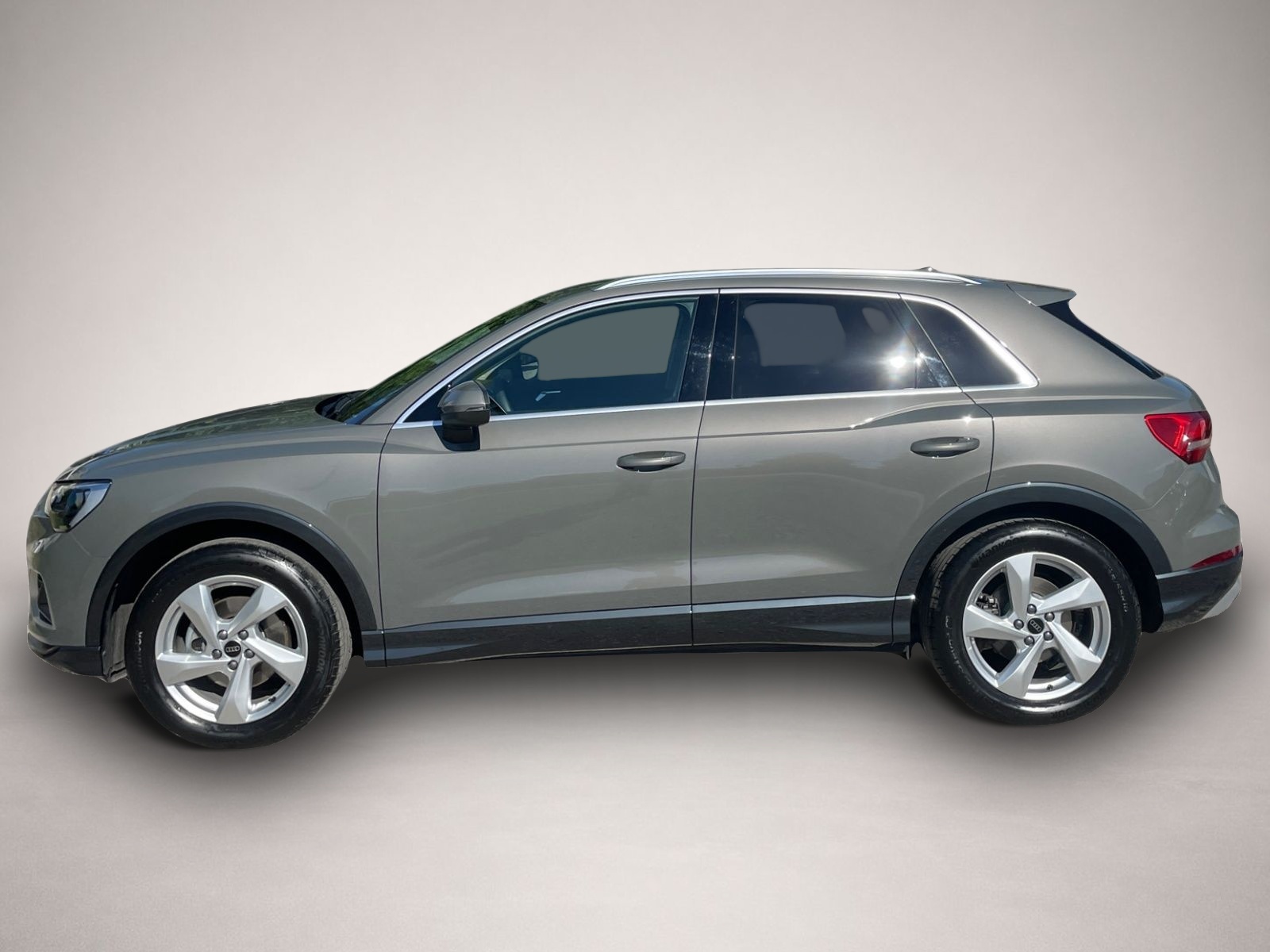 Bild 2 Audi Q3 35 TFSI S-Tronic advanced*