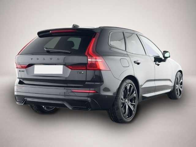 Bild 2 Volvo XC60 Plus Black Edition Recharge Plug-In Hybrid