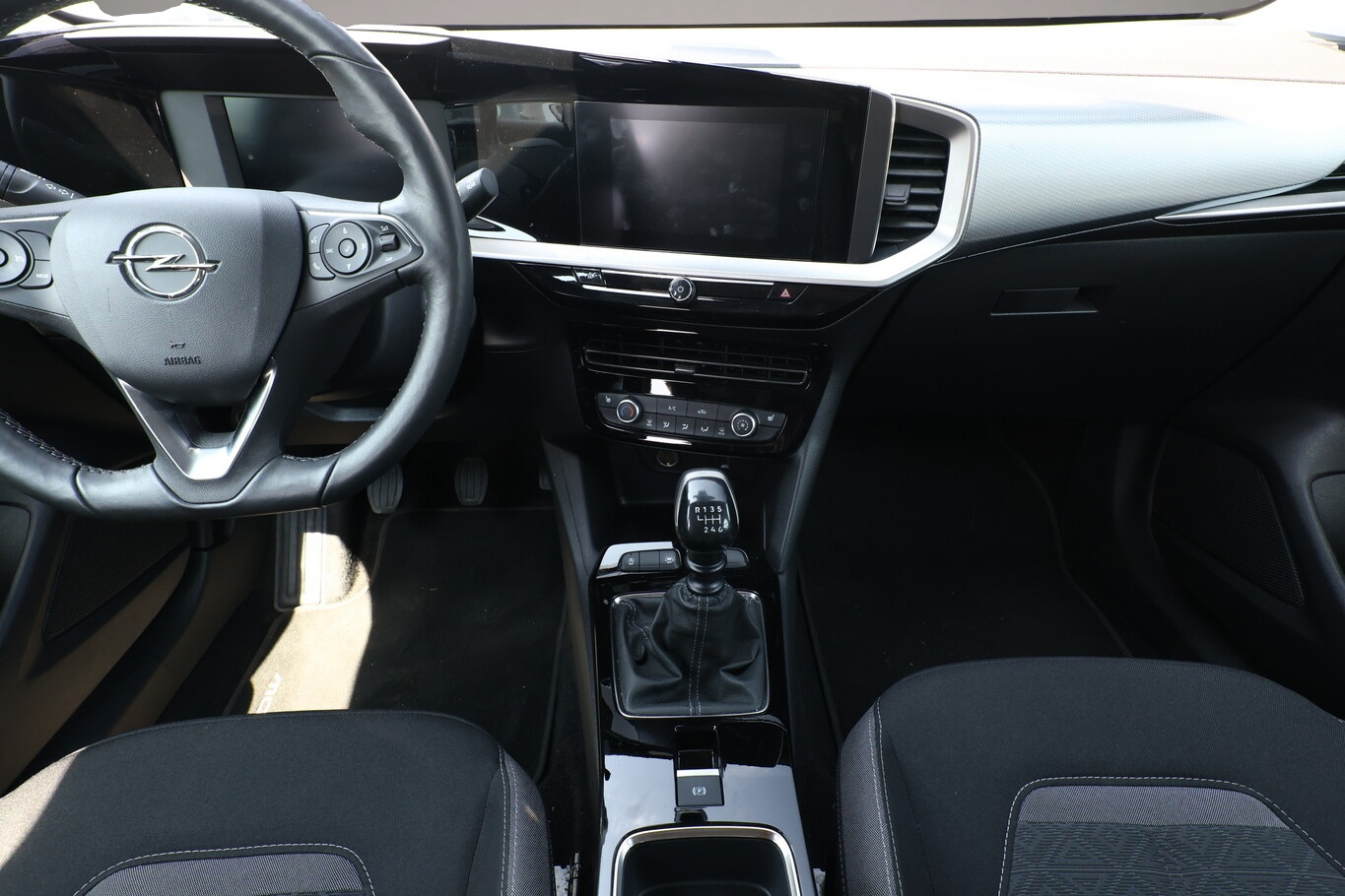 Bild 7 Opel Mokka 1.2 Turbo 130 Edition LED Nav PDC Kam LM16