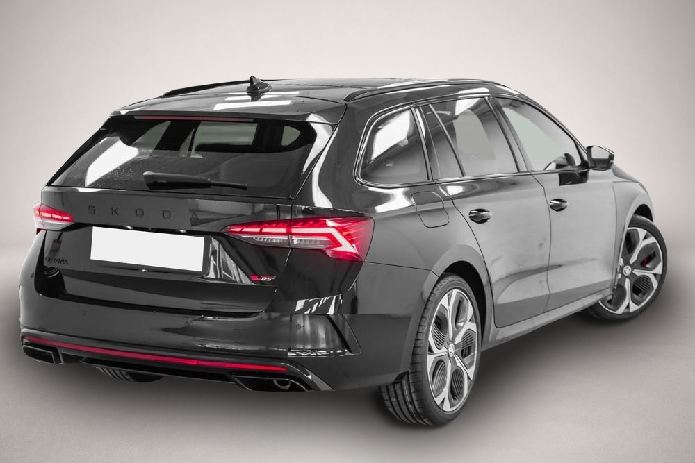 Fotografie des Skoda Octavia Kombi 2,0 TSI DSG RS - LAGER