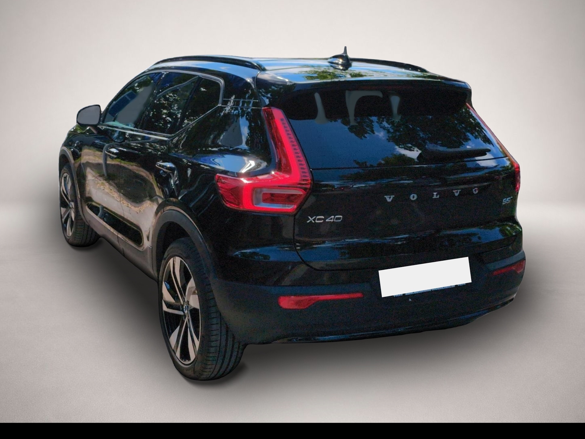 Fotografie 2 des Volvo XC40 XC 40 Ultimate Dark AWD