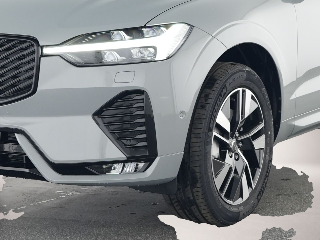Bild 4 Volvo XC60 FACELIFT Plus Dark AWD HUD Digitales Cockpi