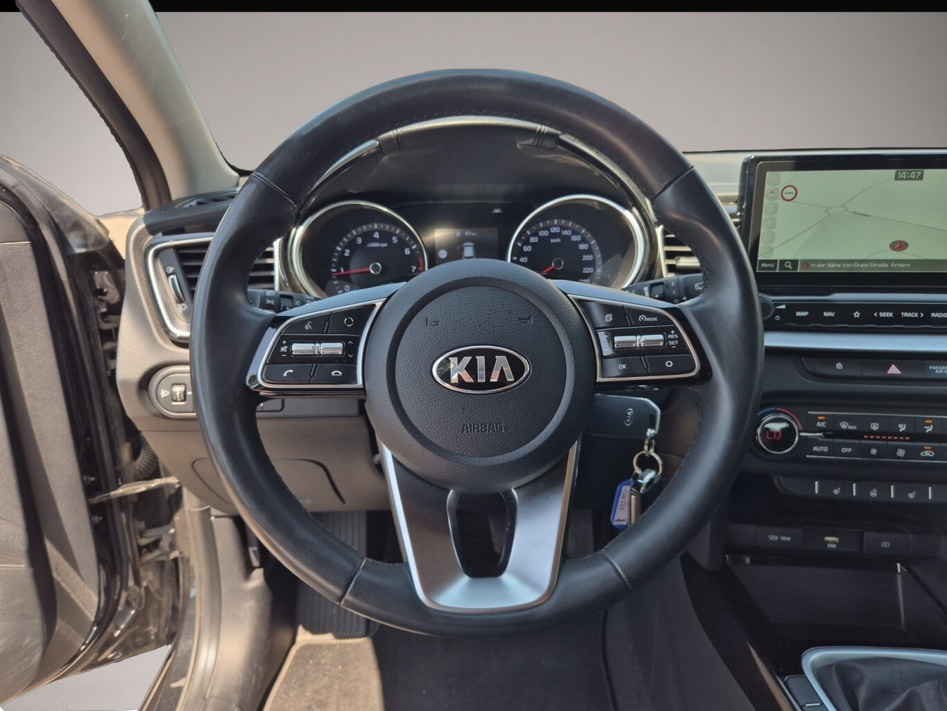 Bild 7 Kia cee'd / Ceed 1.4 TGDI 140 Vision Nav AHK KomfortP PDC