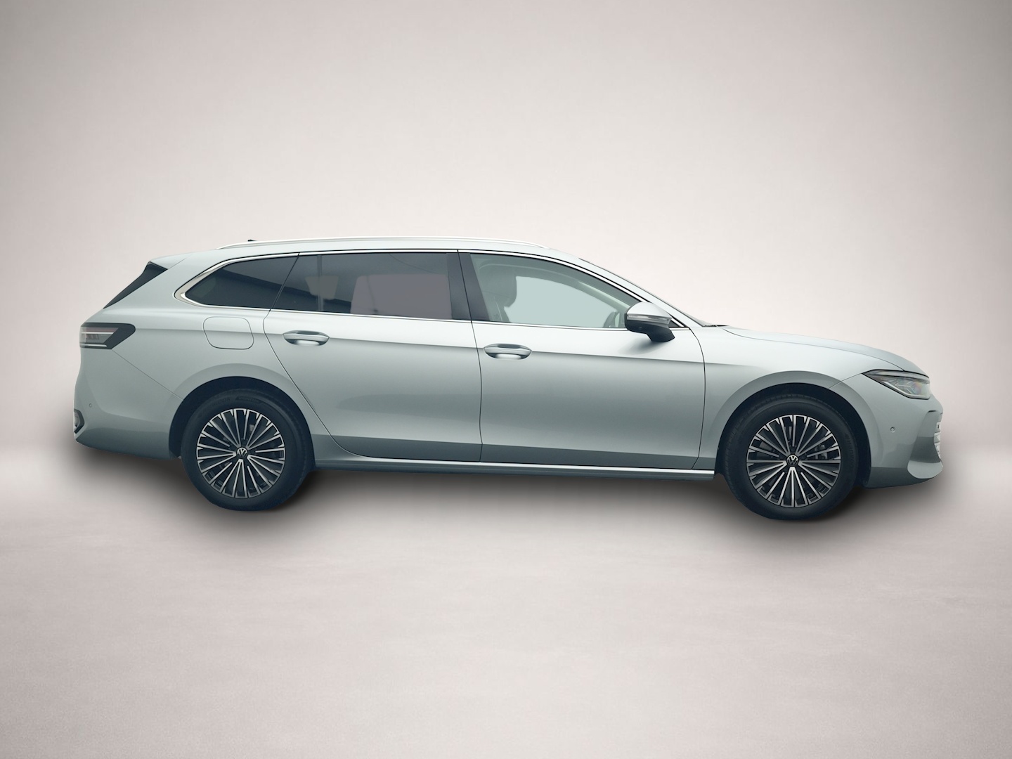 Bild 6 Volkswagen Passat Variant 1.5 TSI DSG eHybrid Elegance AHK