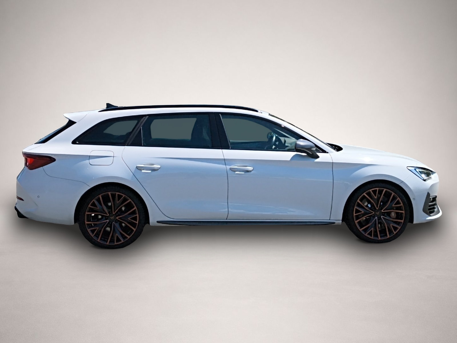 Bild 8 Cupra Leon SP 2.0 TSI DSG VZ 4Drive AHK PANO BEATS ACC