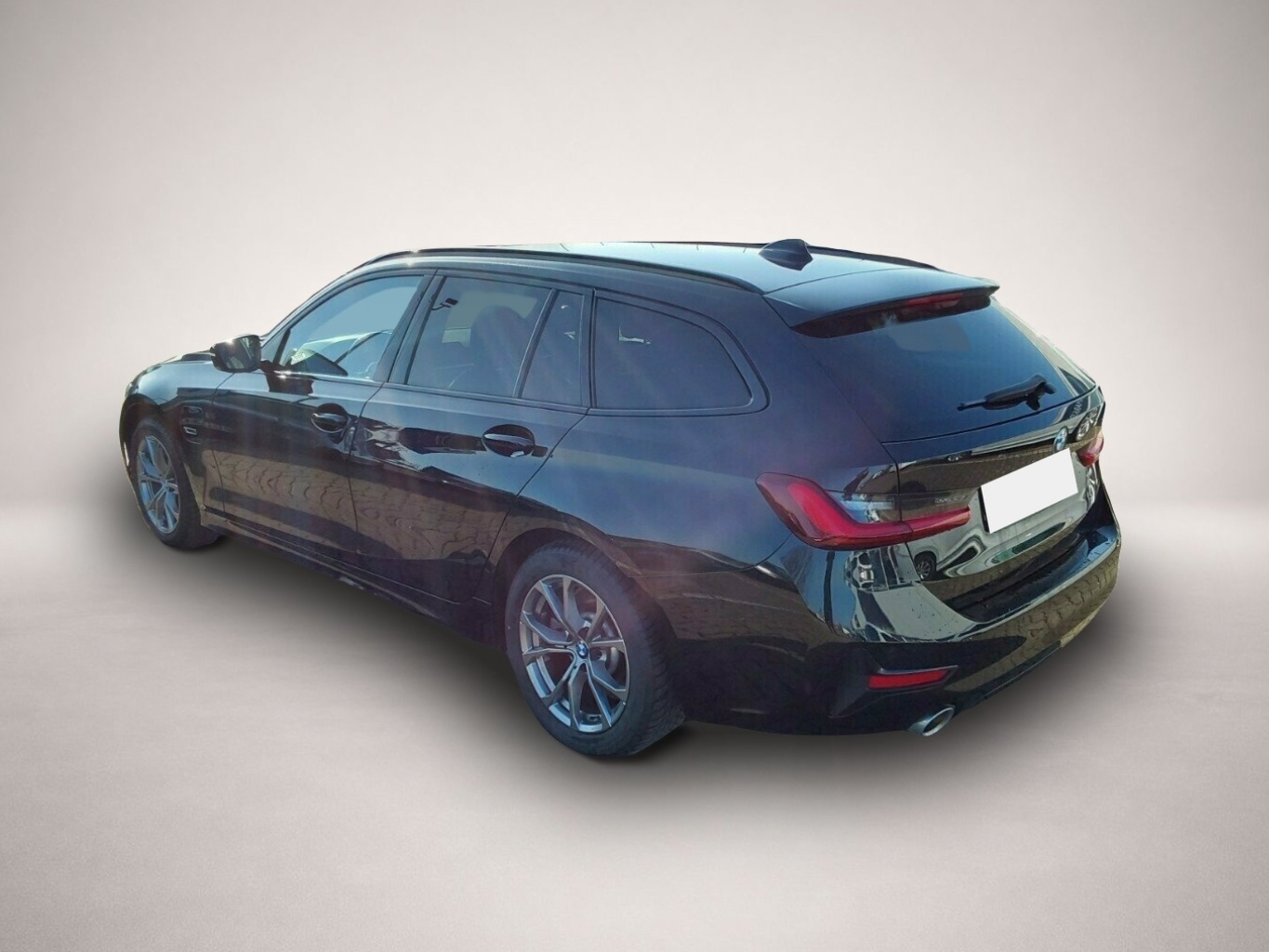 Bild 3 BMW 320 3 Touring 320 E Sport Line 2.0 204 PS AT8 Sportl