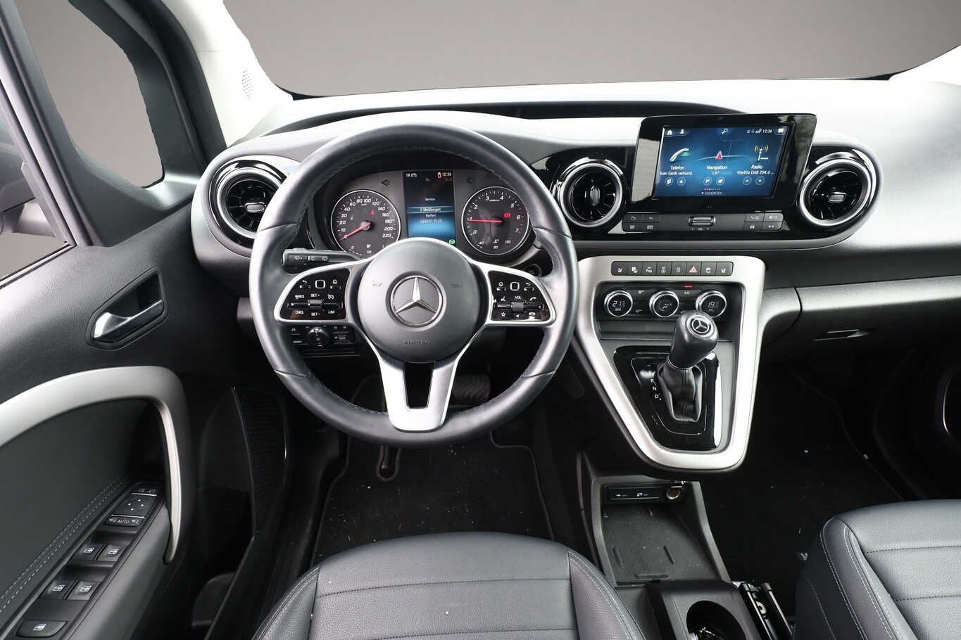 Fotografie 6 des Mercedes-Benz A 180 T 180 DCT Progressive LED Nav ParkAs SHZ LM17Z