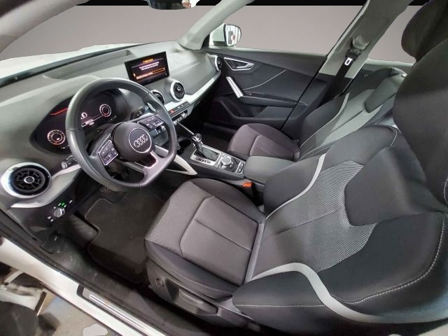 Bild 5 Audi Q2 30 TDI S-tronic advanced *schwarzpaket*AHK*LE