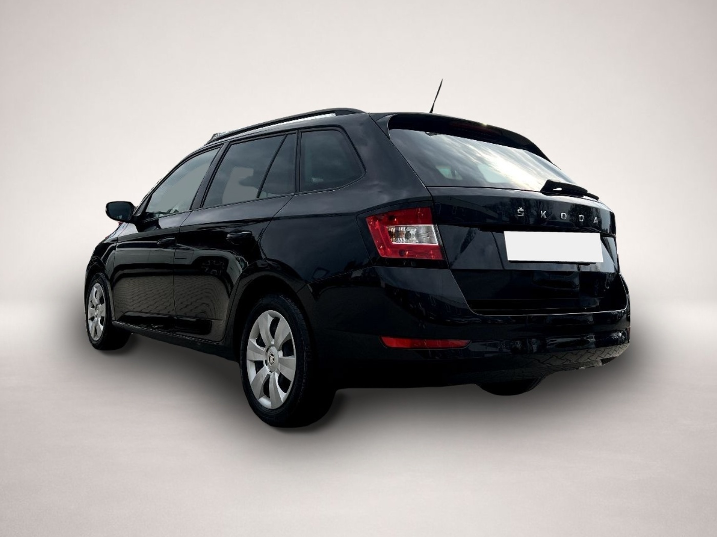 Bild 2 Skoda Fabia Combi 1.0 TSI DSG Ambition Navi Sitzh. DAB