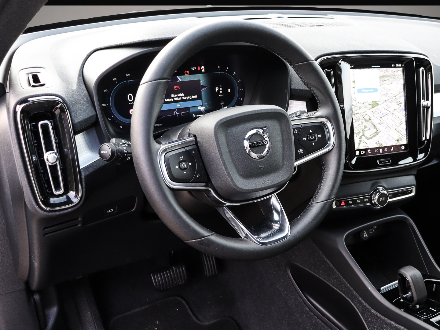 Bild 3 Volvo XC40 Plus Dark 2WD B3 EU6d digitales Cockpit Mem
