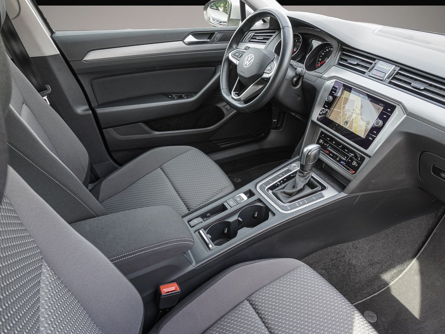 Bild 6 Volkswagen Passat Variant 1.5 TSI DSG Conceptline NAVI LED
