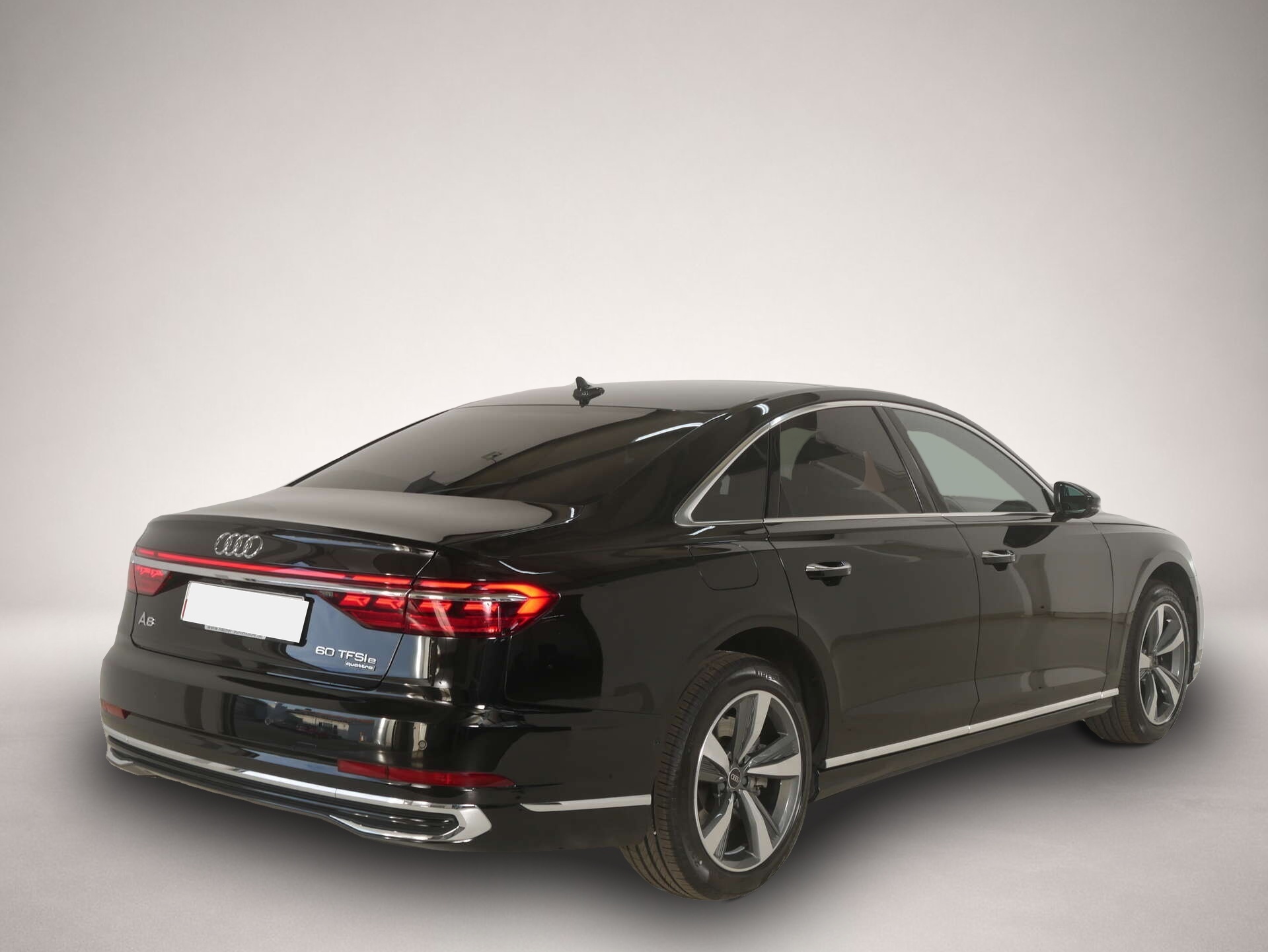 Bild 5 Audi quattro A8 60 TFSI e quattro