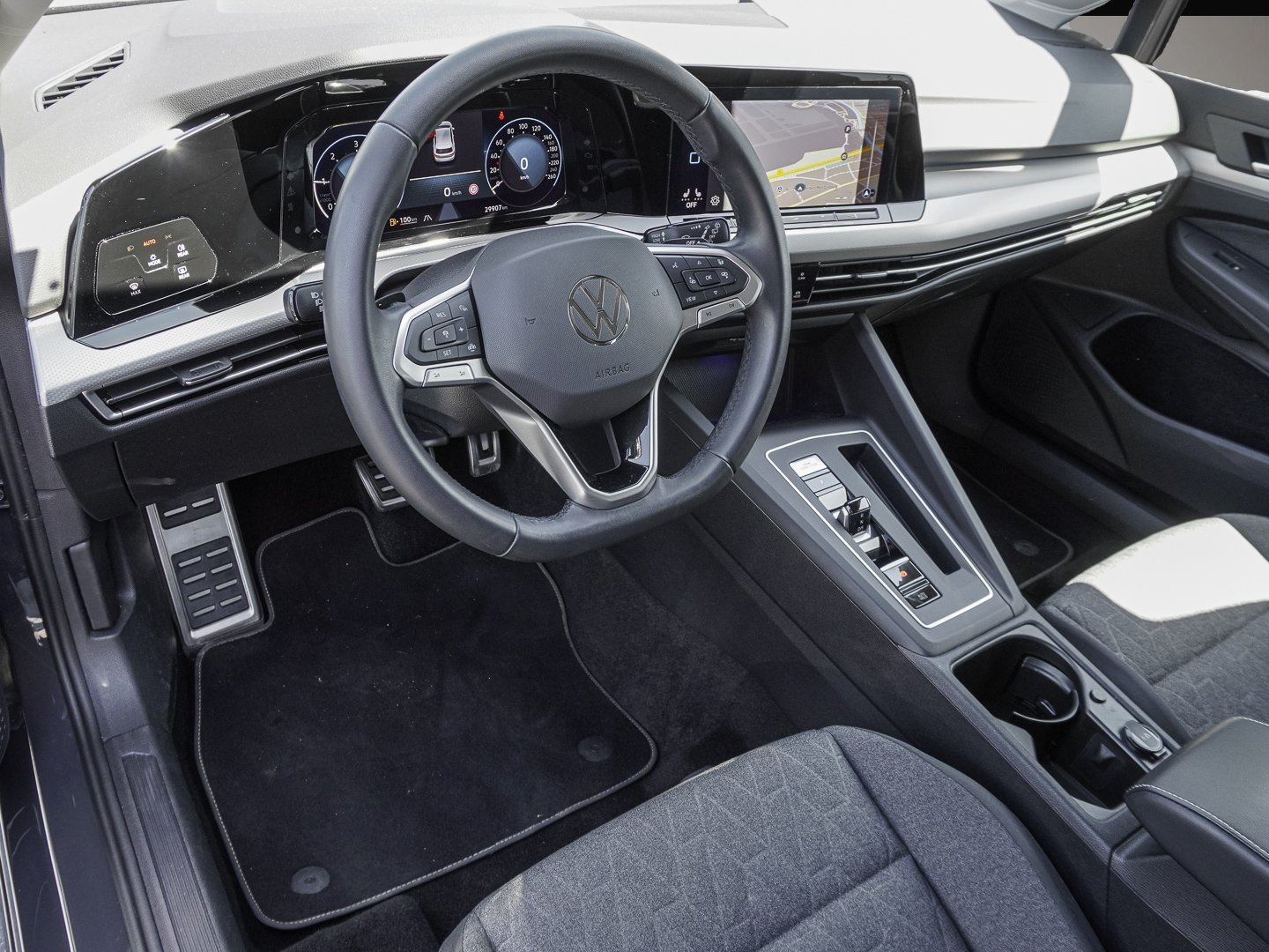Bild 7 Volkswagen Golf 2.0 TDI DSG Life MOVE
