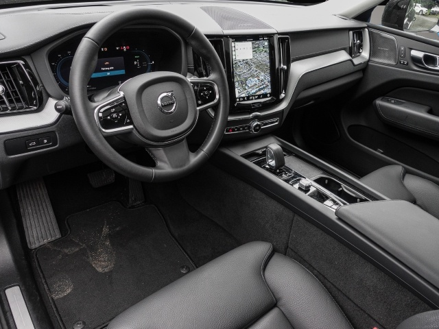 Volvo XC60 XC60 Ultra Dark Recharge Plug-In Hybrid AWD T8 T - Thumbnail 4