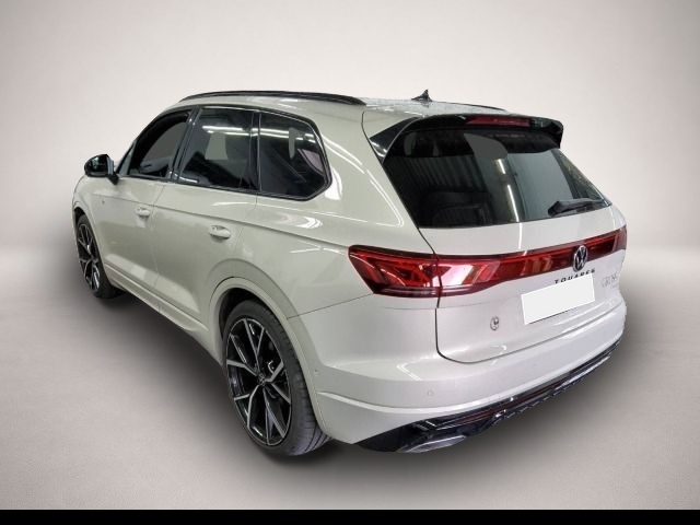 Bild 3 Volkswagen Touareg 3.0 TDI 4M Tiptr. R-Line *AHK*Pano*Head-