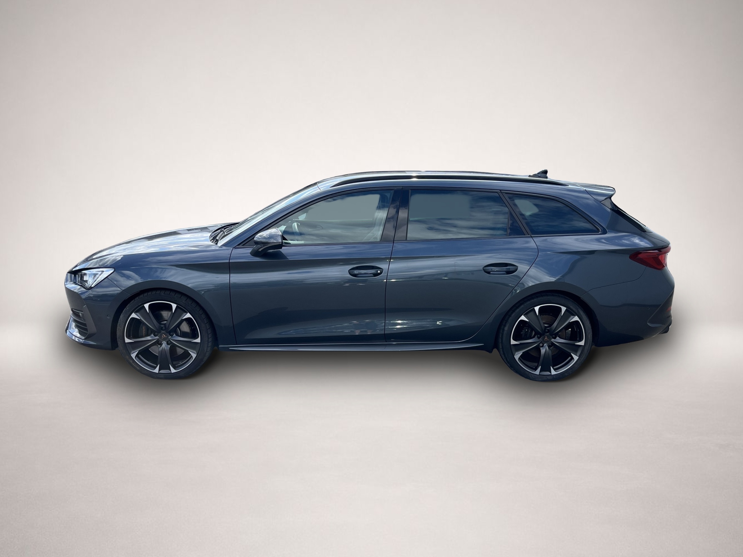 Bild 3 Cupra Leon SP 2.0 TSI 4Drive DSG Navi ACC LED RFK SHZ