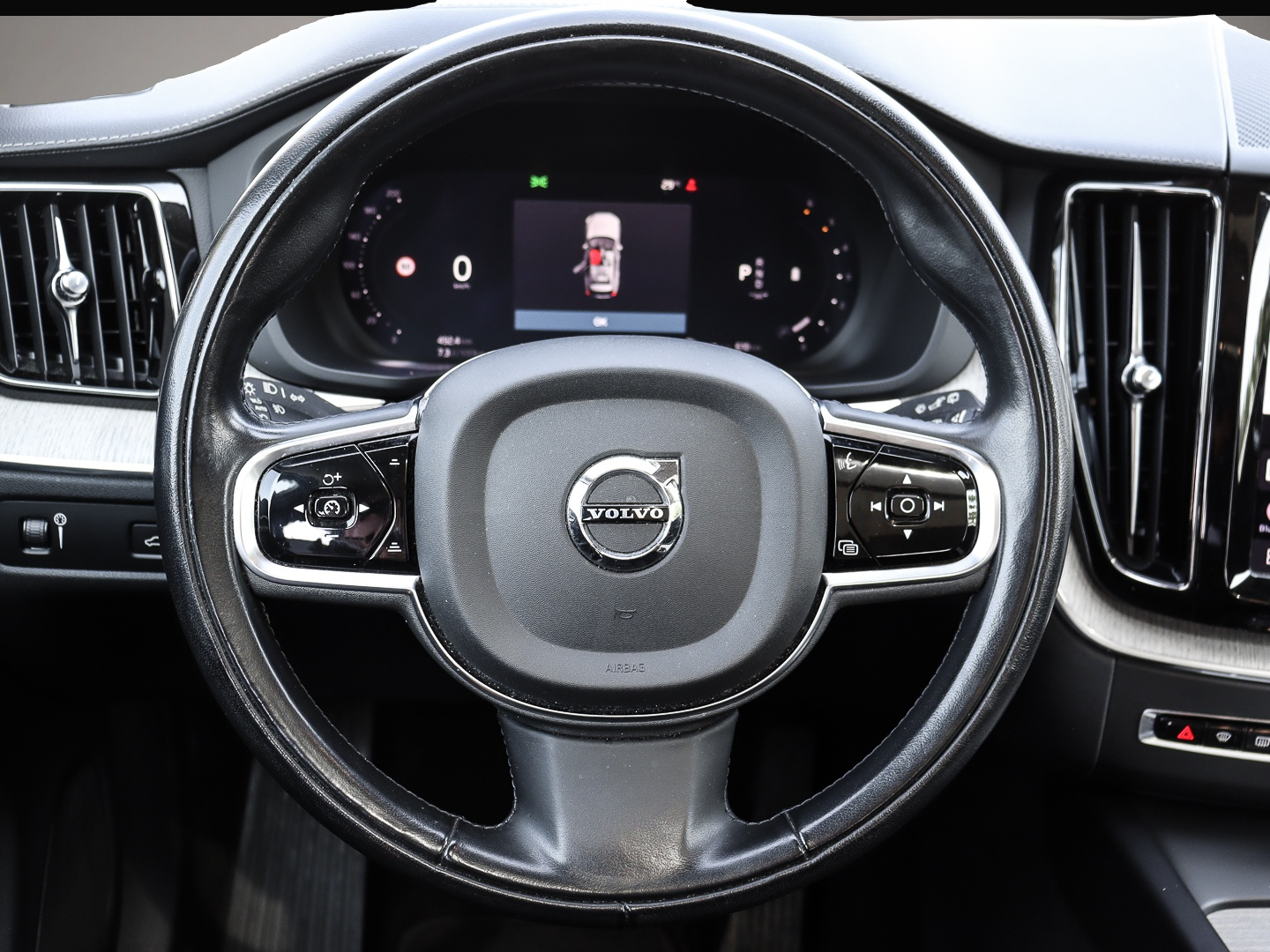 Bild 5 Volvo XC60 Inscription 2WD B4 Diesel EU6d El. Panodach