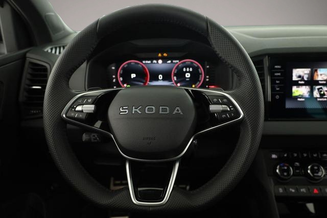 Fotografie 4 des Skoda Karoq Sportline 4x4 Karoq 2.0 TDI DSG 4x4 Sportline, .