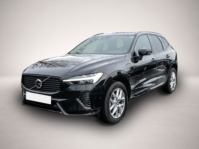 Fotografie Volvo XC60 Plus Dark Recharge Plug-In Hybrid AWD T8 Tw