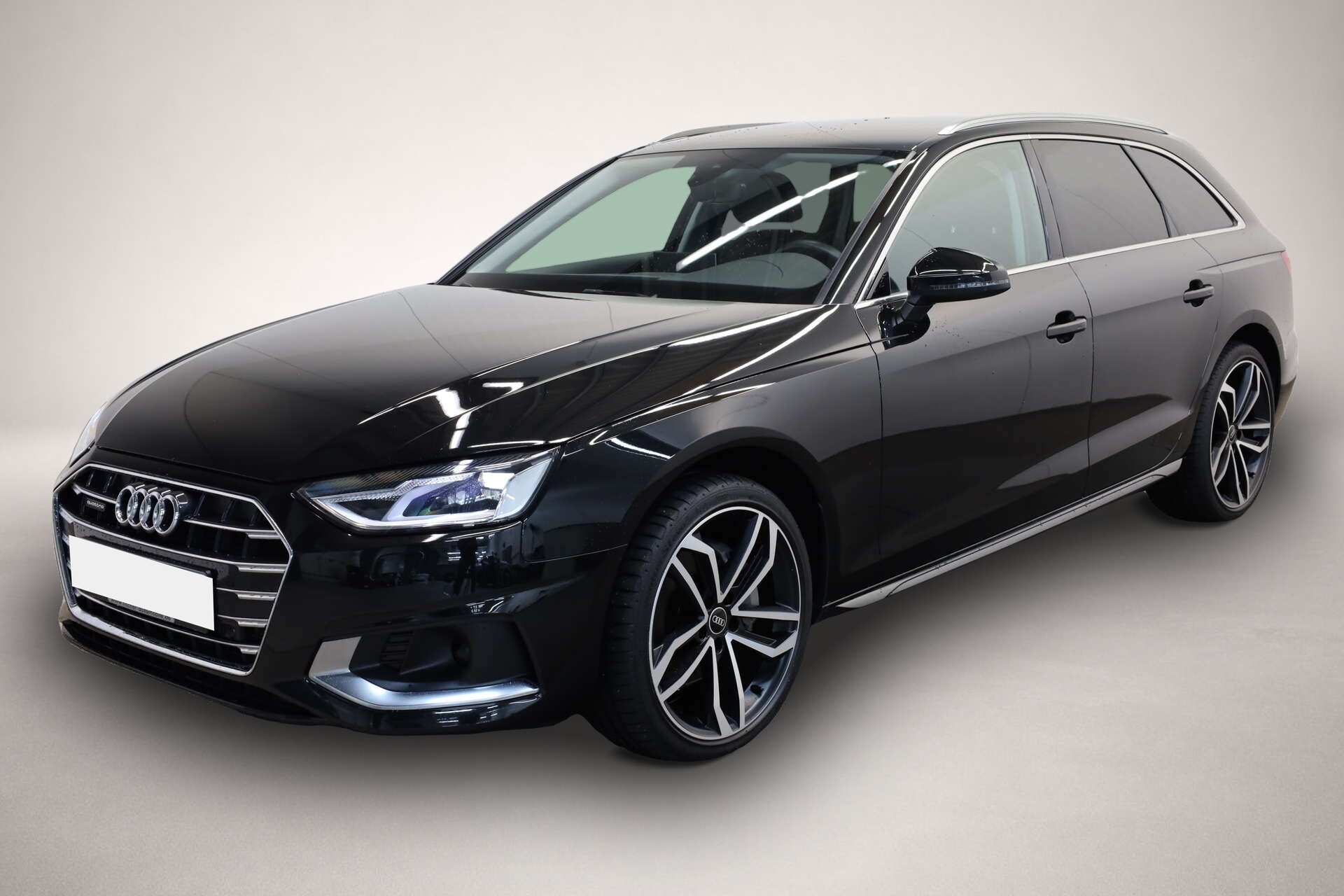 Fotografie Audi quattro A4 Avant 40 TDI quattro Advanced