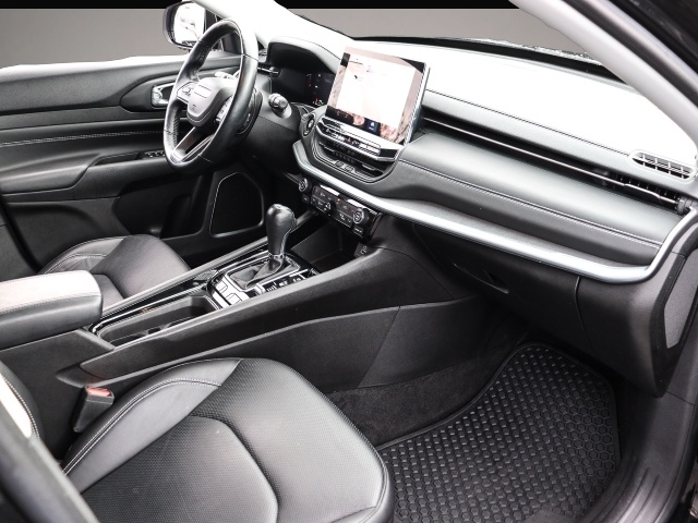 Bild 3 Jeep Compass S Plug-In Hybrid 4WD Navi Soundsystem 36