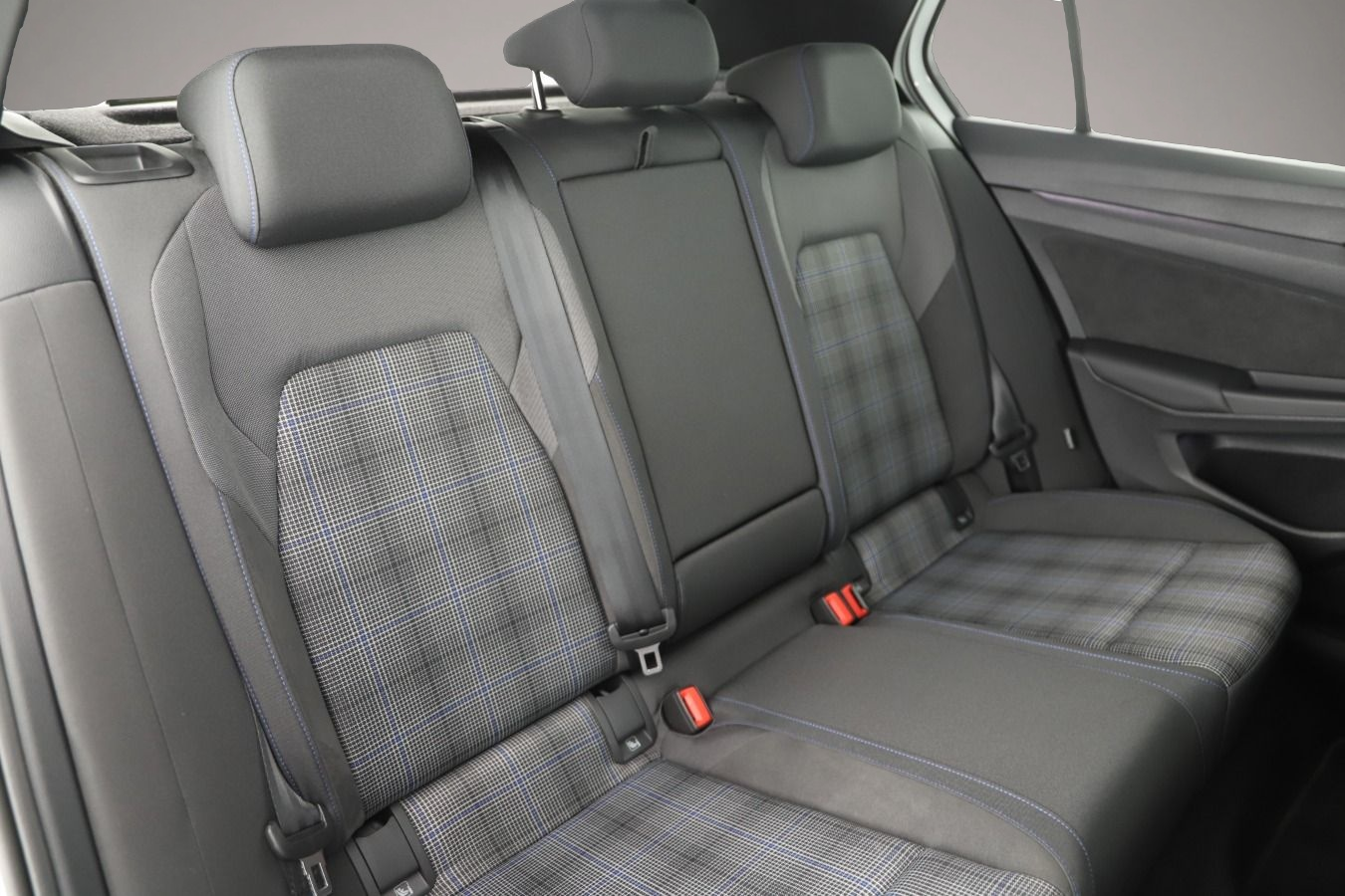 Bild 5 Volkswagen Golf 8 VIII GTE 1.5 TSI DSG IQ.Light/ACC/HuD/360